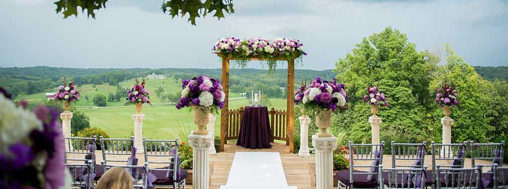outdoor wedding hilltop